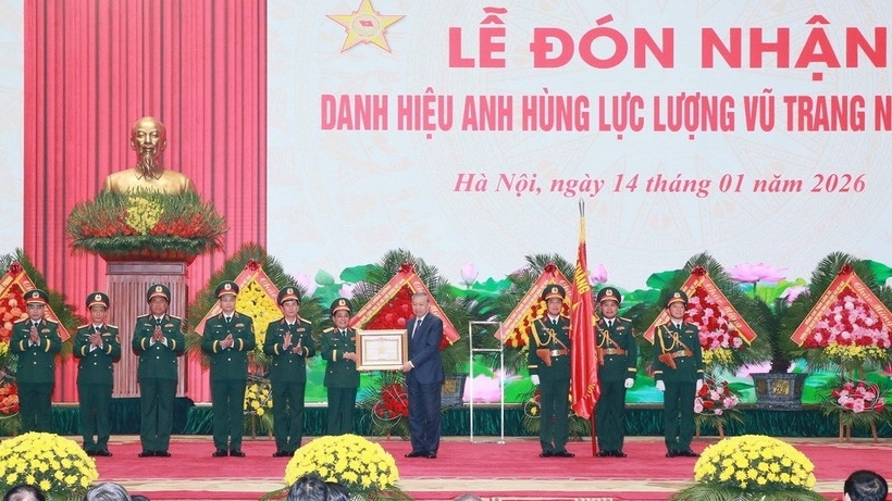 Tổng Bí thư trao Danh hiệu Anh hùng LLVT nhân dân cho Tổng cục Hậu cần - Kỹ thuật